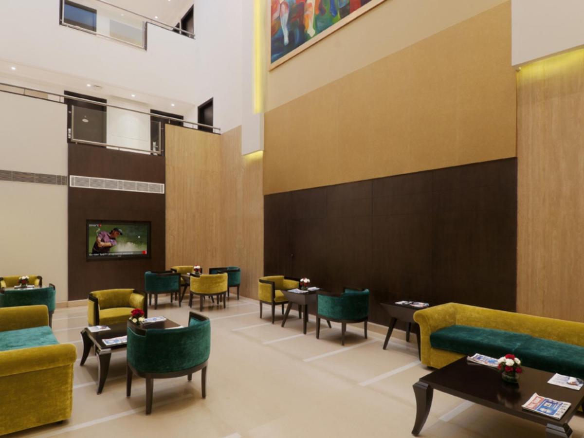 Inde Hotel Vista Woods,Sector-45 Gurgaon Buitenkant foto
