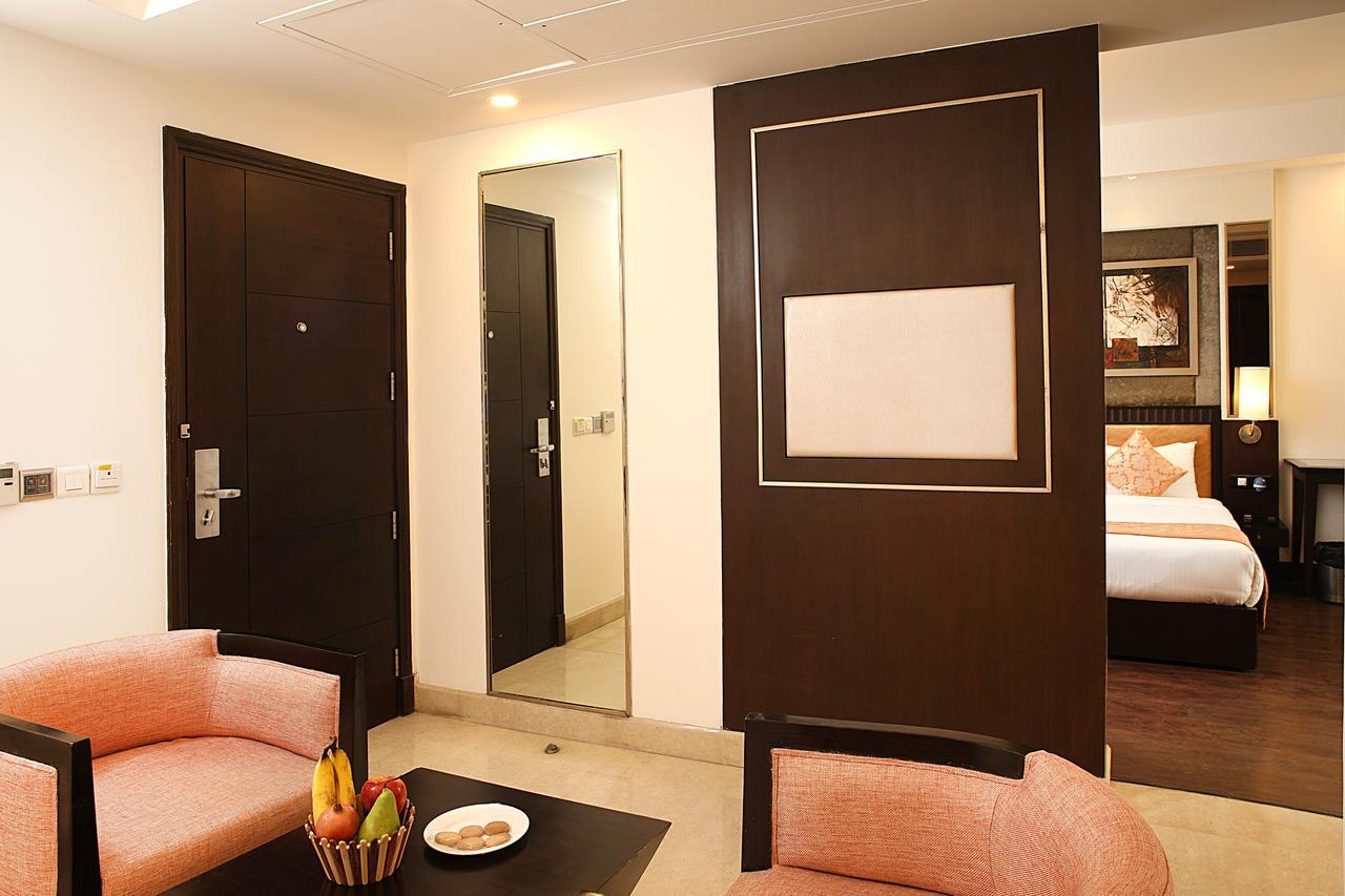Inde Hotel Vista Woods,Sector-45 Gurgaon Buitenkant foto