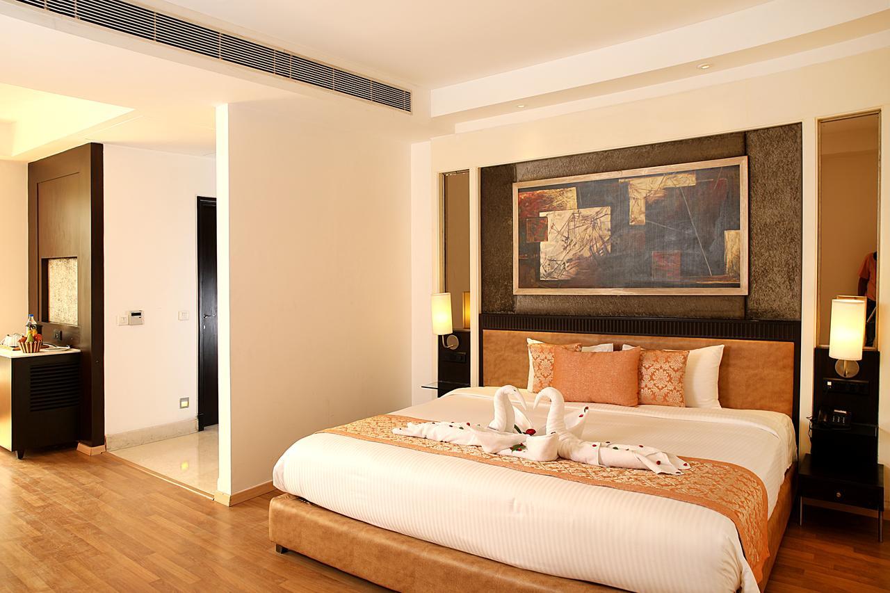 Inde Hotel Vista Woods,Sector-45 Gurgaon Buitenkant foto