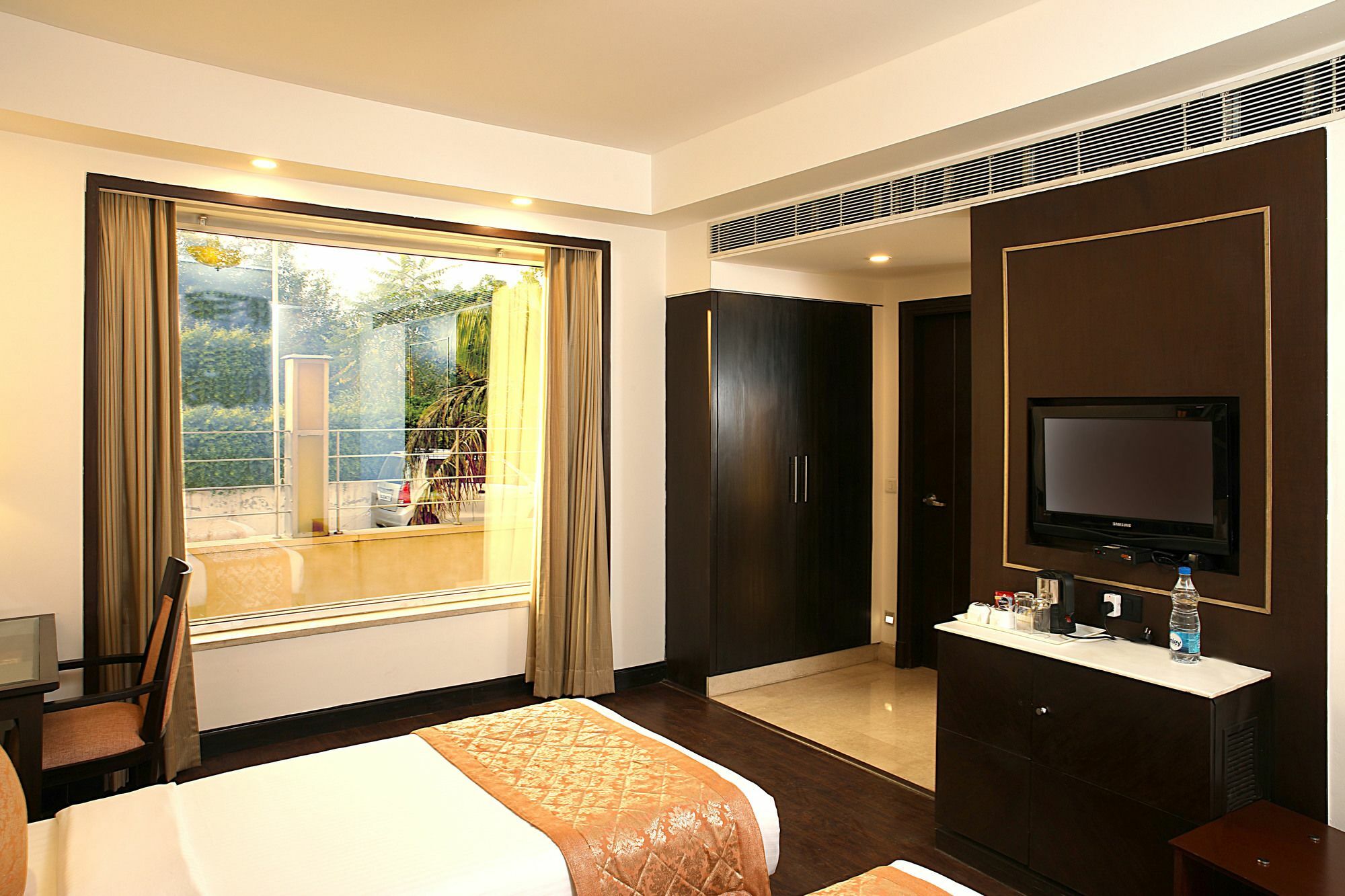 Inde Hotel Vista Woods,Sector-45 Gurgaon Buitenkant foto