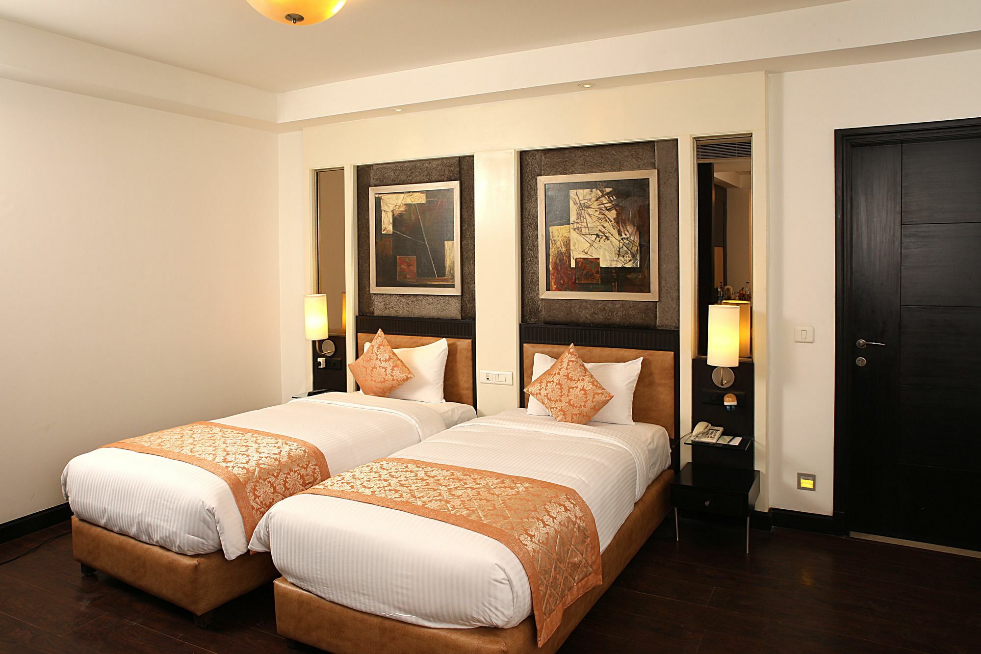 Inde Hotel Vista Woods,Sector-45 Gurgaon Buitenkant foto